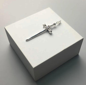 The Knight's Sword Pendant-BOLD InStyle